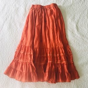 Beautiful Rust Maxi Skirt 🍁😍